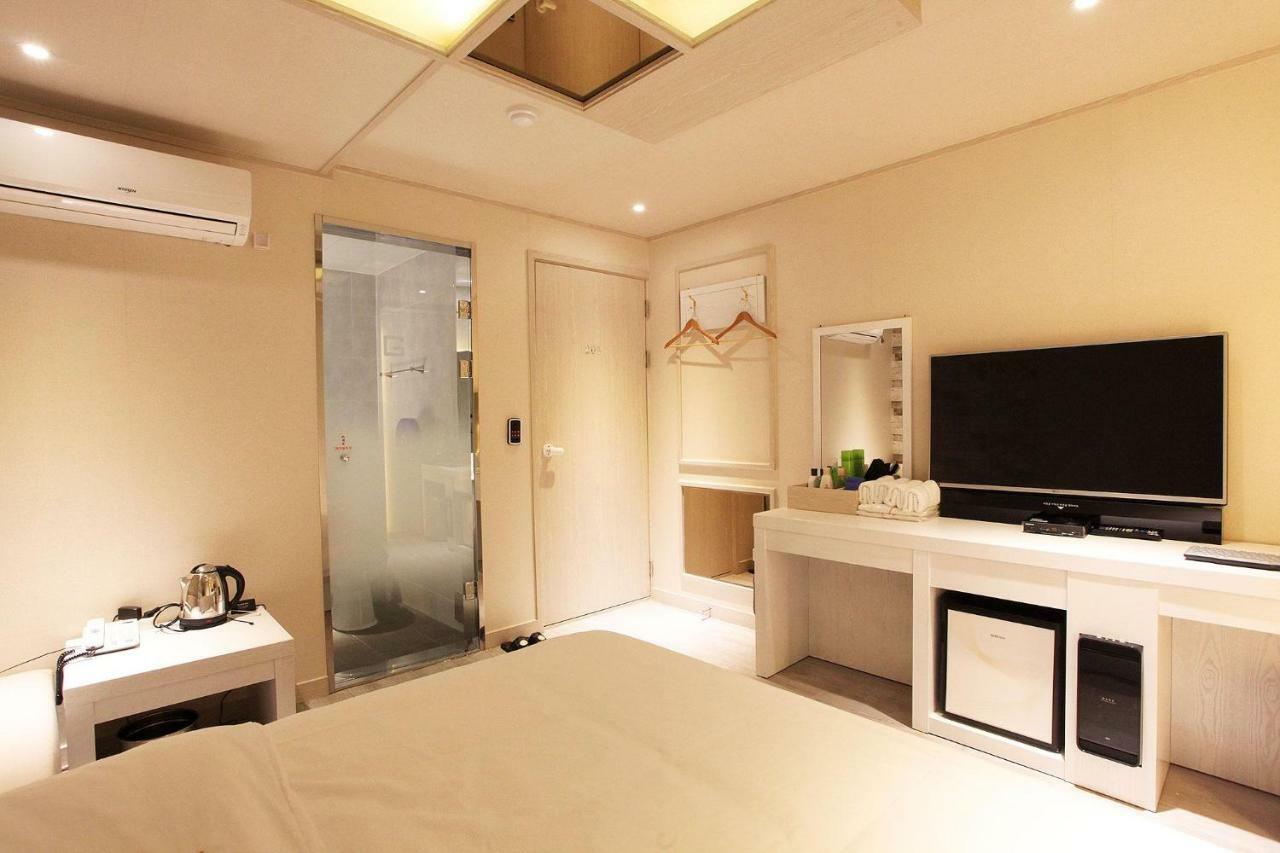 ลักชัวรี จี โมเทล Motel อินชอน ภายนอก รูปภาพ